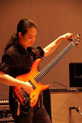 �G���L�x�[�X